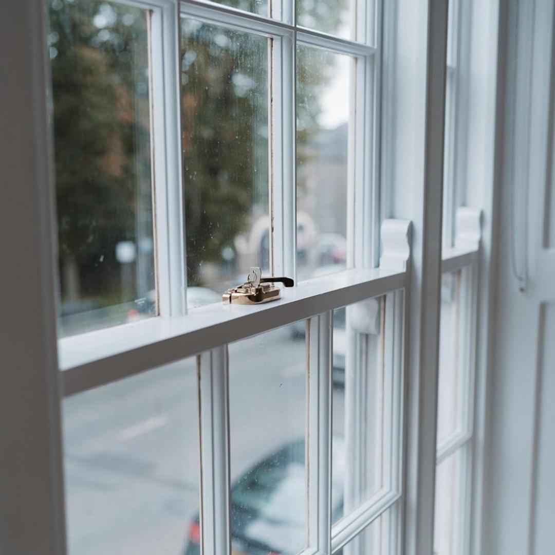 Apartment At 68 Saintfield Екстериор снимка