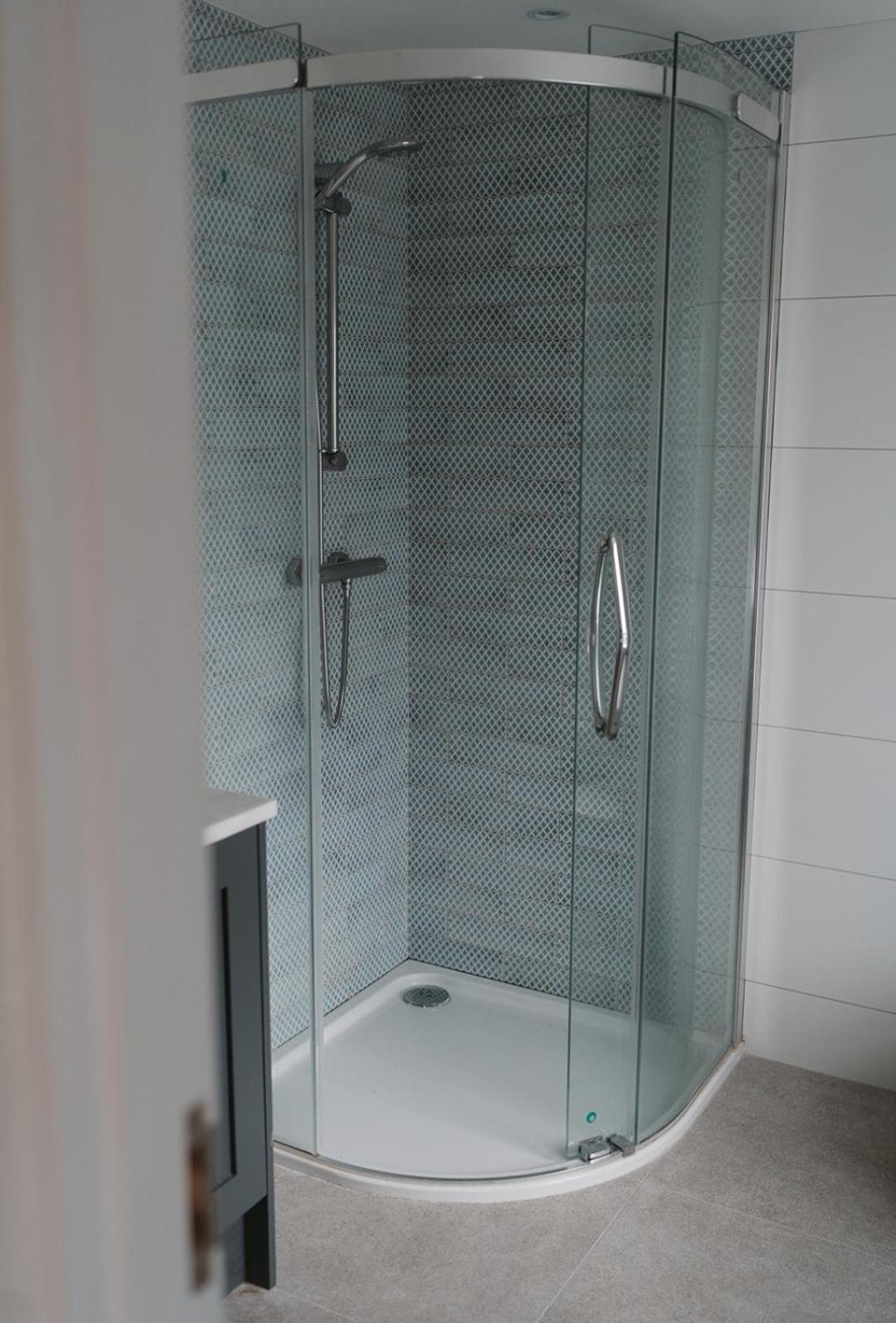 Apartment At 68 Saintfield Екстериор снимка